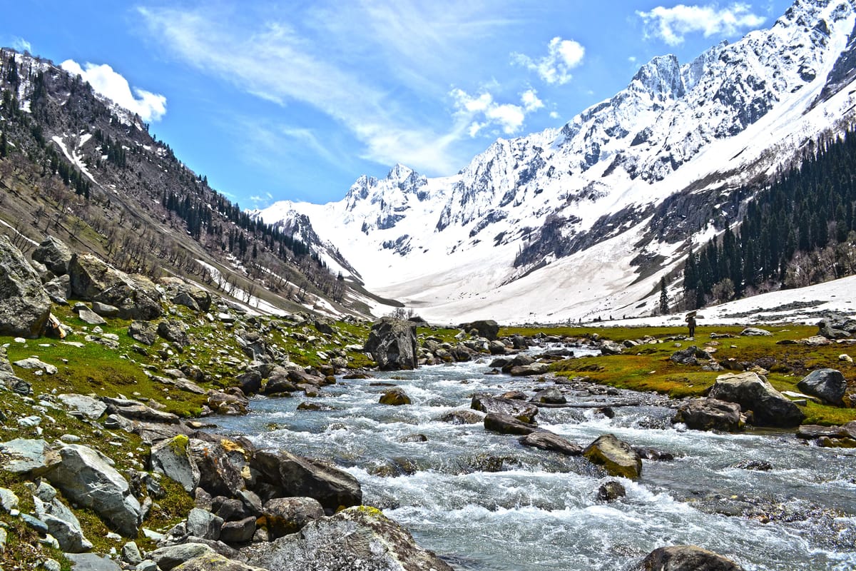 The Sind valley at Sonamarg beneath snow peaks