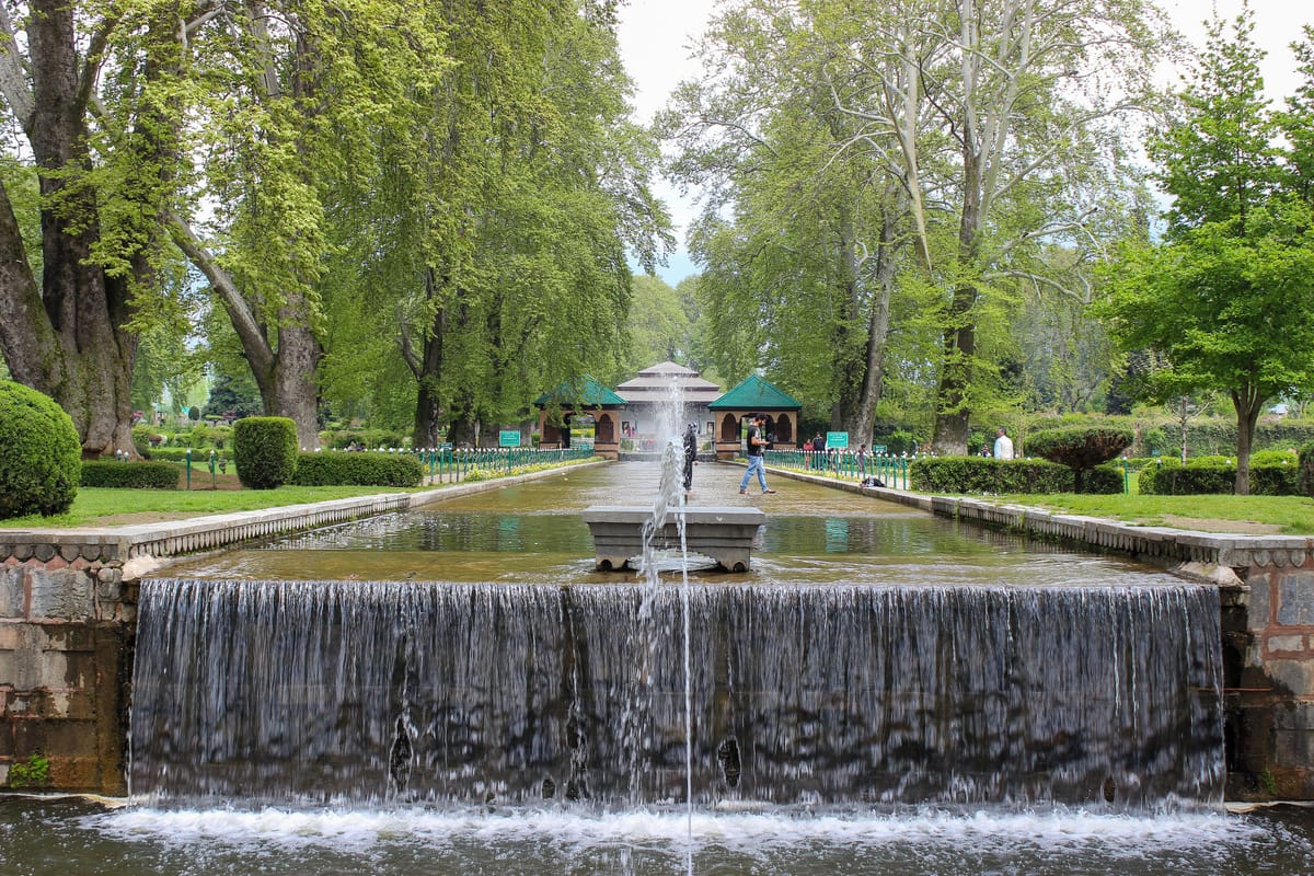 Cascading fountains of Shalimar Bagh